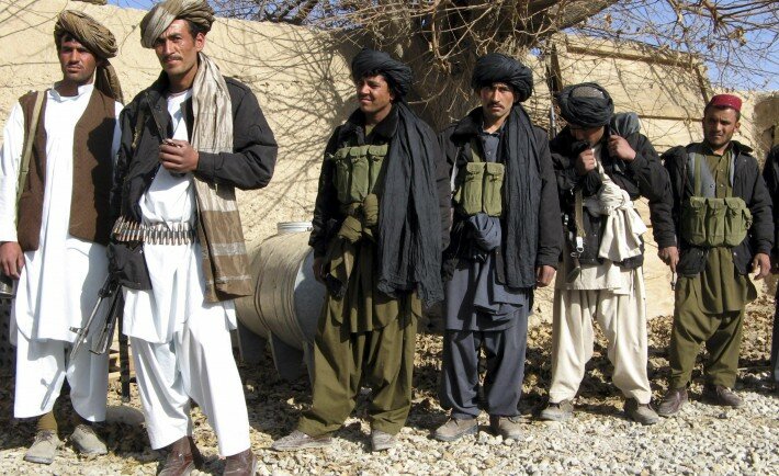 НАТО обвиняет Россию в поставках топлива террористам “Талибана”
