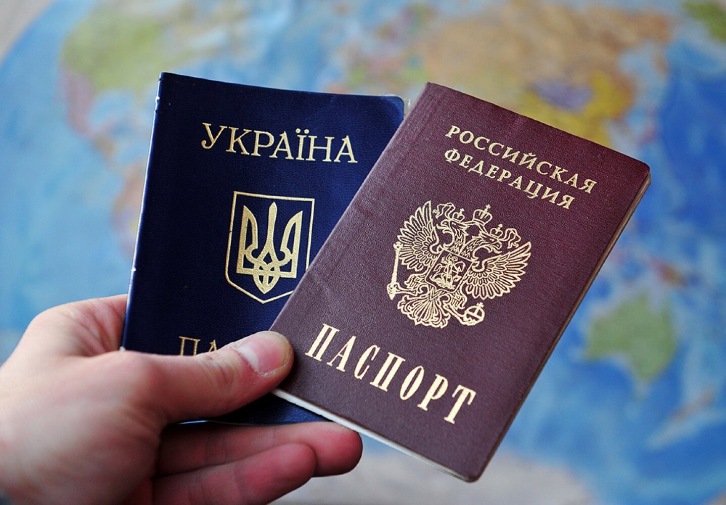 Украинцев с паспортом РФ хотят ограничить в правах