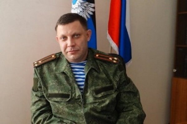 Захарченко получил ранения, попав под обстрел силовиков во время визита в "горячую точку"