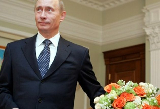 Владимир путин с цветами Владимир путин с цветами