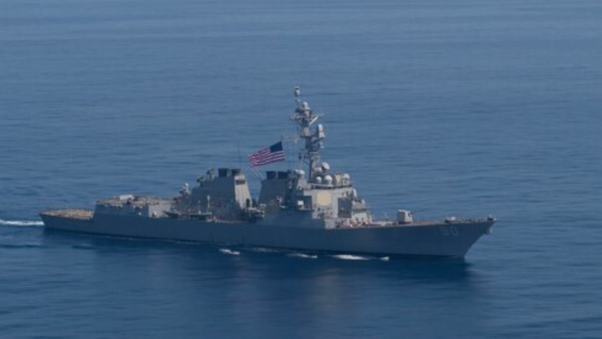 ​США назвали главную цель отправленного в Черное море эсминца USS Roosevelt 