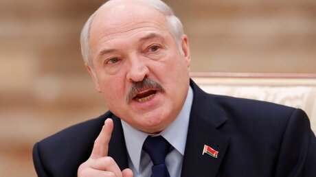​Лукашенко раскритиковал заявление Москвы о задержанных россиянах, летевших в Стамбул 