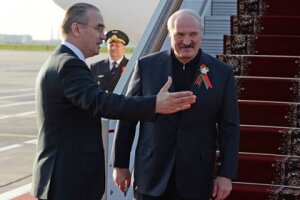 Лукашенко, Белоруссия, Россия, Москва, парад Победы, 9 Мая, политика, общество