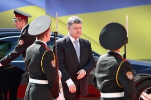 порошенко, кортеж, украина, взрывчатка