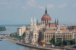 Венгрия, технологии, общество, политика