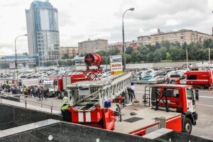 новости, происшествия, пожар, гаражный кооператив, мчс, москва, россия