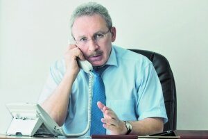 Россия, Эрнест Макаренко, Twitter