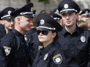 аваков, украина, полиция, донбасс, крым, планирует открыть нацполицию