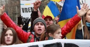 Молдавия, Румыния, Кишинев, общество, митинг
