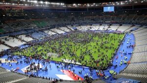 Франция, Стад де Франс, Франсуа Олланд, теракт в Париже, происшествия, общество, терроризм
