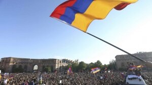 Армения, Ереван, Акции протеста, Отставка премьер-министра, Парламент