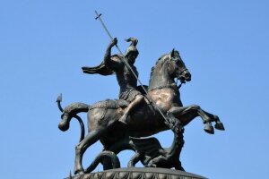 памятник Георгия Победоносца, украина, россия, скульптор, днр, донецк, подарок