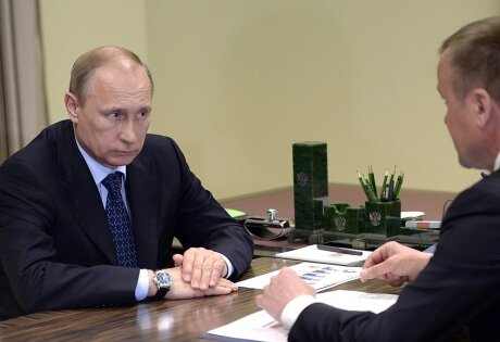Владимир Путин подписал указ об отставке губернатора Ленобласти