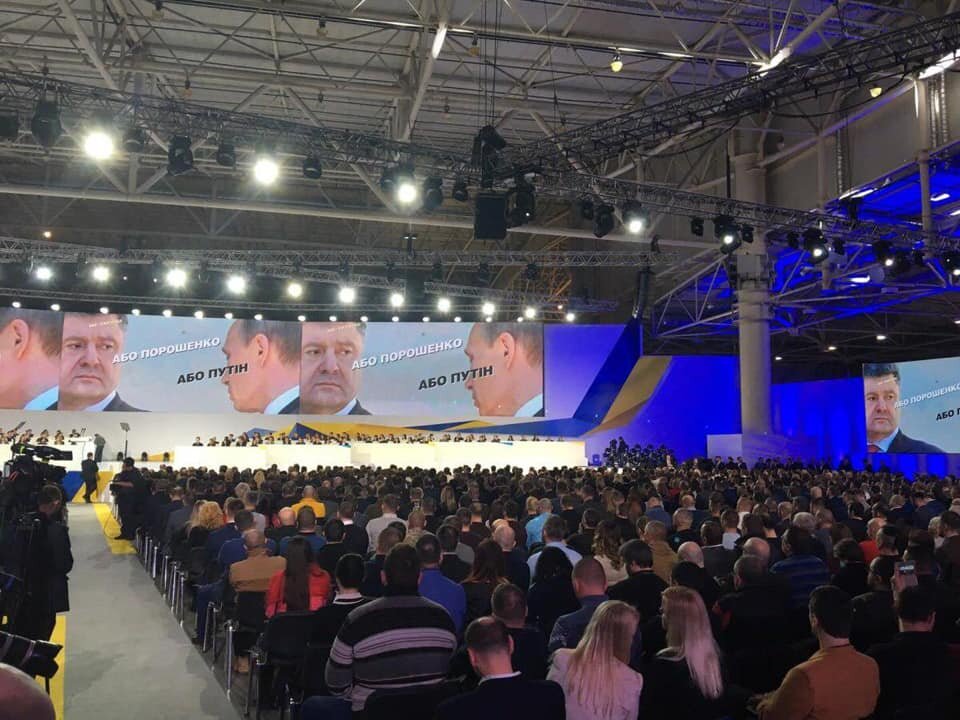 Порошенко необдуманно предложил Украине выбрать между собой и Путиным