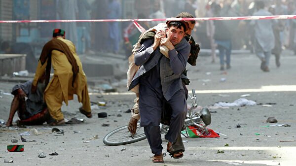 ​Во время выступления президента Афганистана Гани прогремел мощный взрыв – сообщается о 24 жертвах
