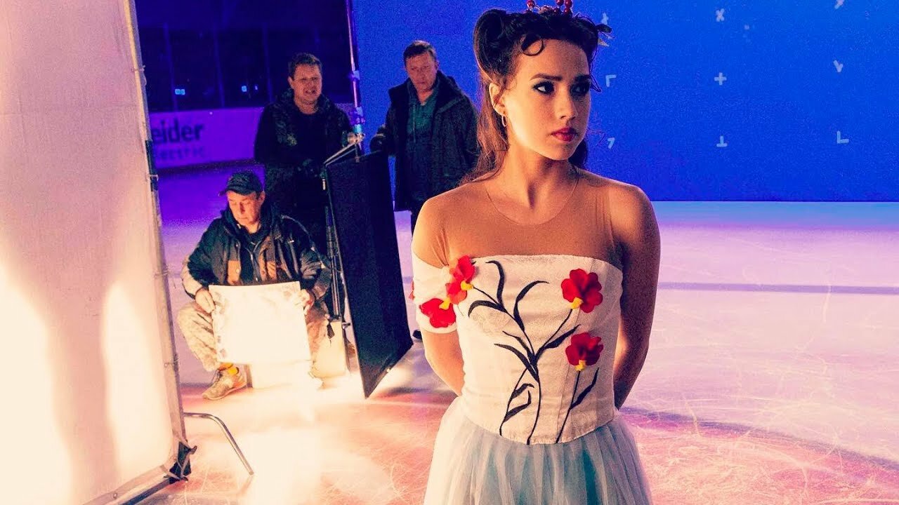 алина загитова, фигурное катание, саящая красавица, шоу, видео, тройной лутц