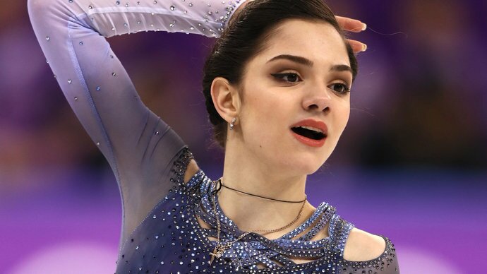 Медведева представит "новинку" на чемпионате РФ по фигурному катанию - кадры