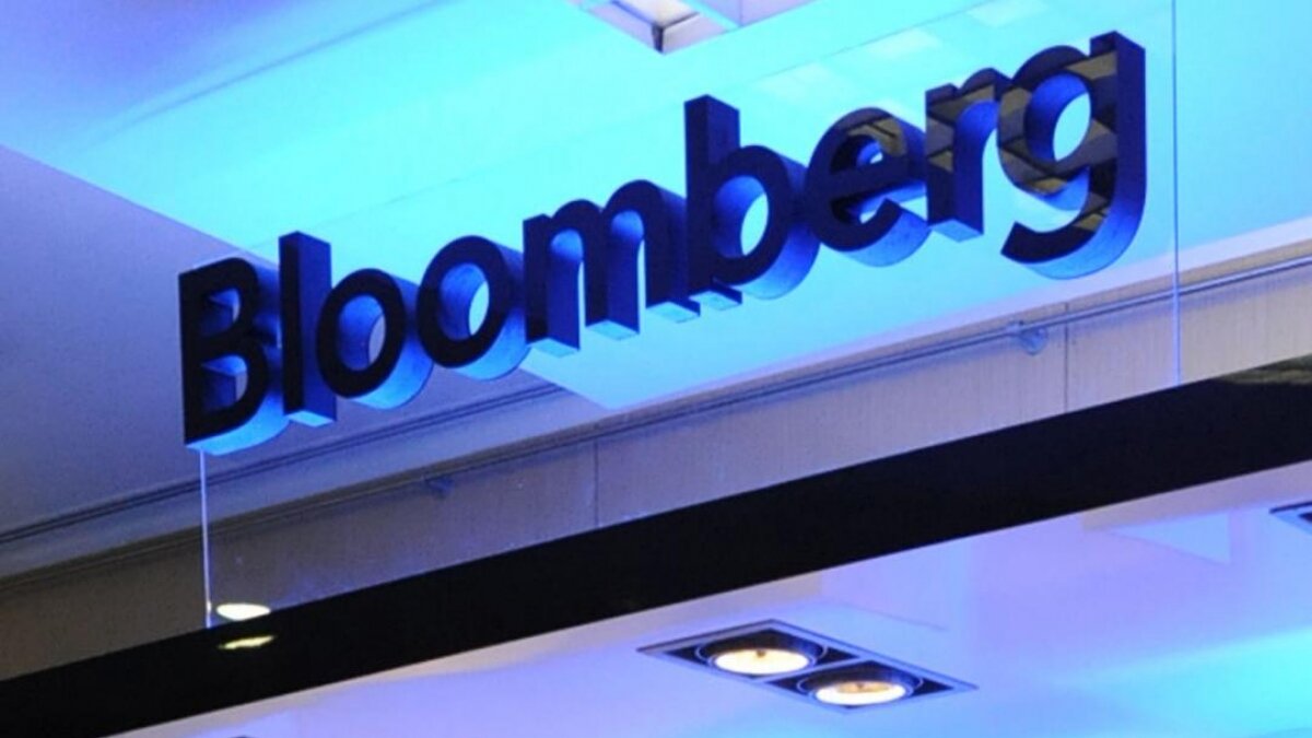 В Bloomberg извинились за заголовок "Россия вторгается на Украину"