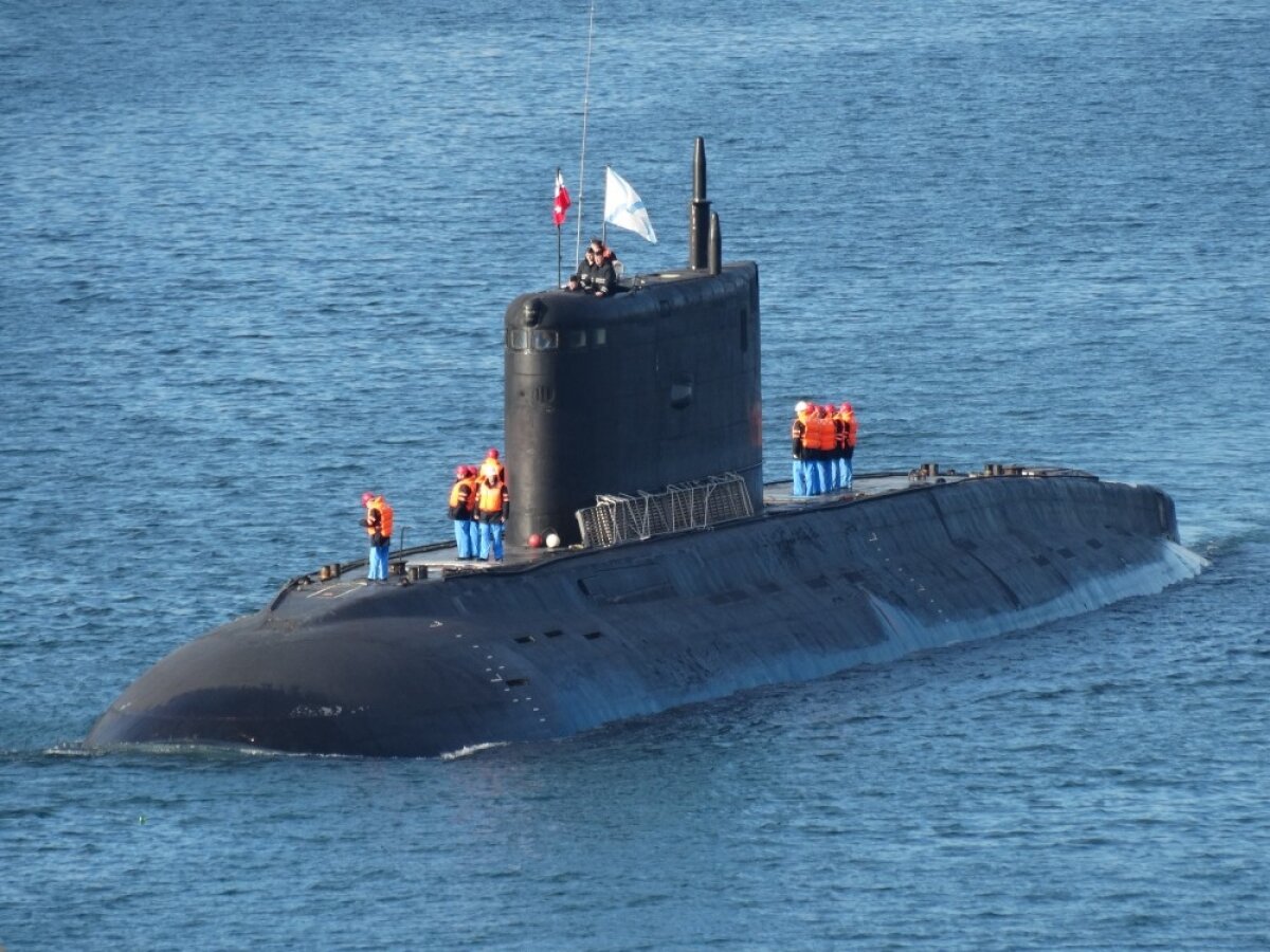 Российская субмарина "исчезла" в Средиземном море для сил НАТО