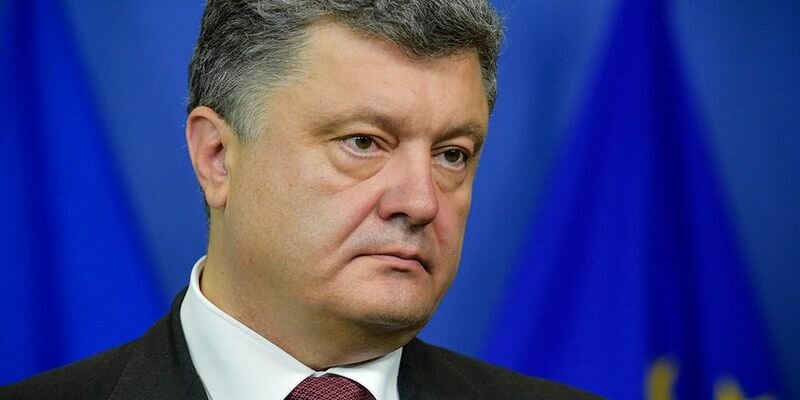 ​Порошенко отступает: в Верховной Раде незамедлительно зарегистрирован законопроект об отмене депутатской неприкосновенности