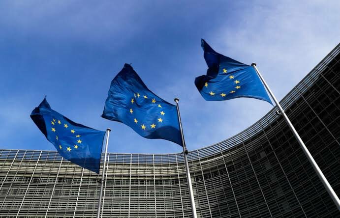 ЕС продолжает "наказывать" Россию: принято новое решение по санкциям по делу Скрипаля