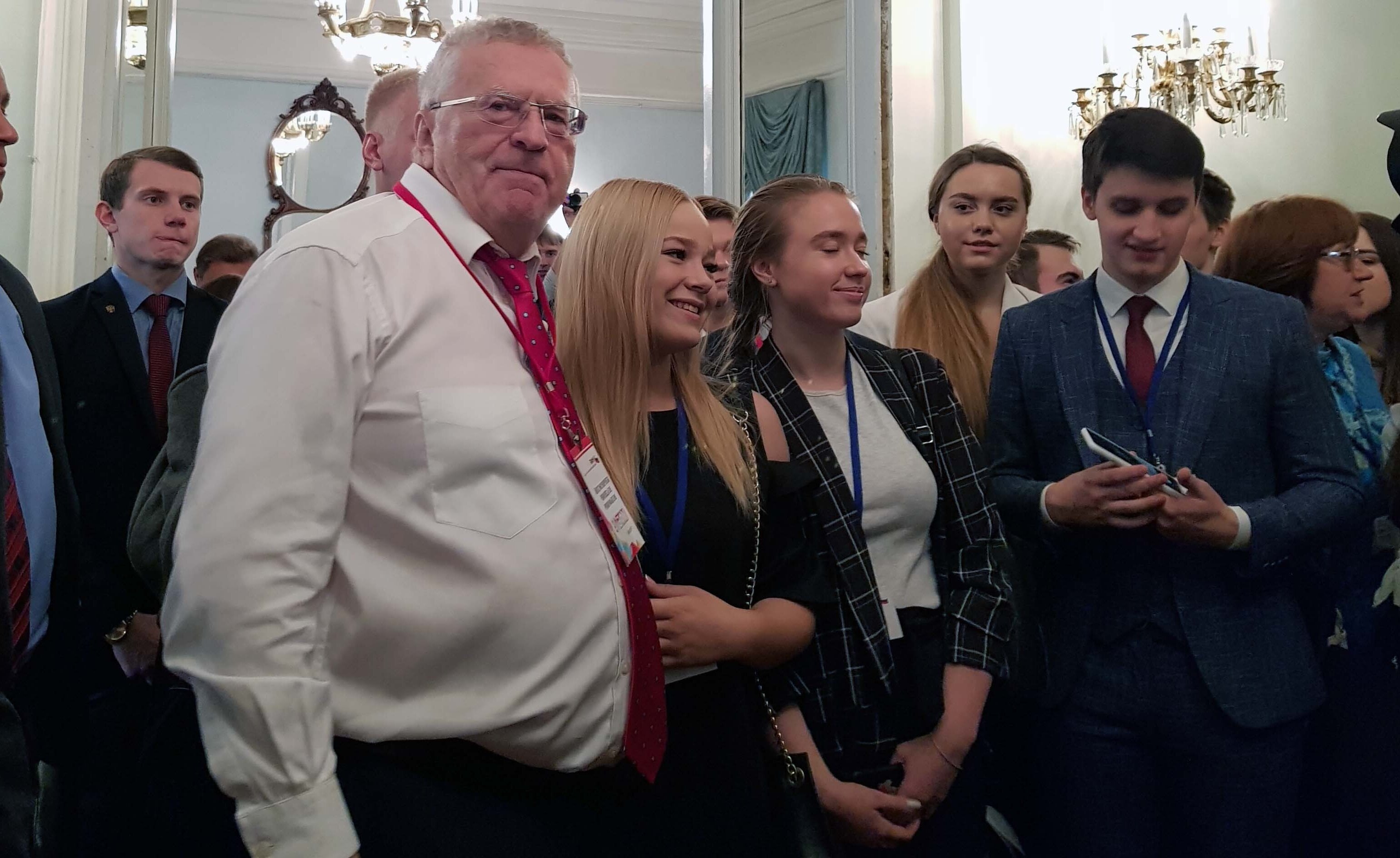 Пикантное предложение от лидера ЛДПР: Жириновский призвал открыть публичные дома для молодежи