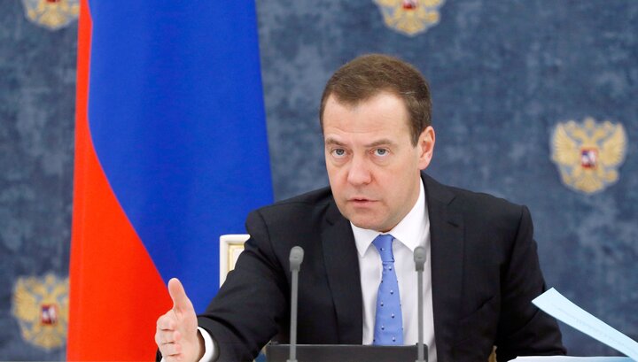 ​Названы условия продления газового транзита через Украину – Медведев сделал важное заявление