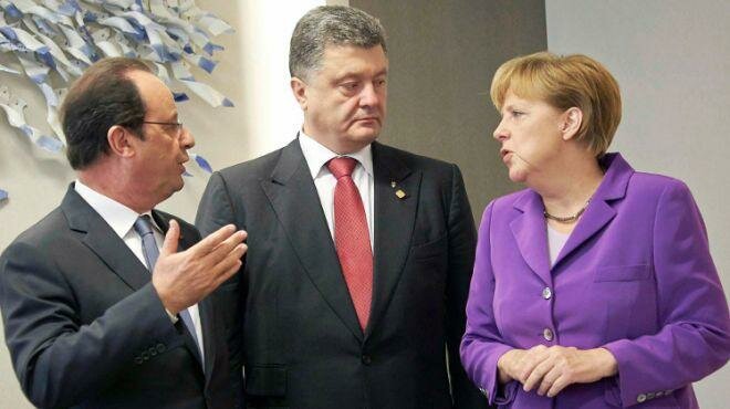 Порошенко в разговоре с Меркель и Олландом вновь обвинил Россию в "агрессии" на востоке Украины