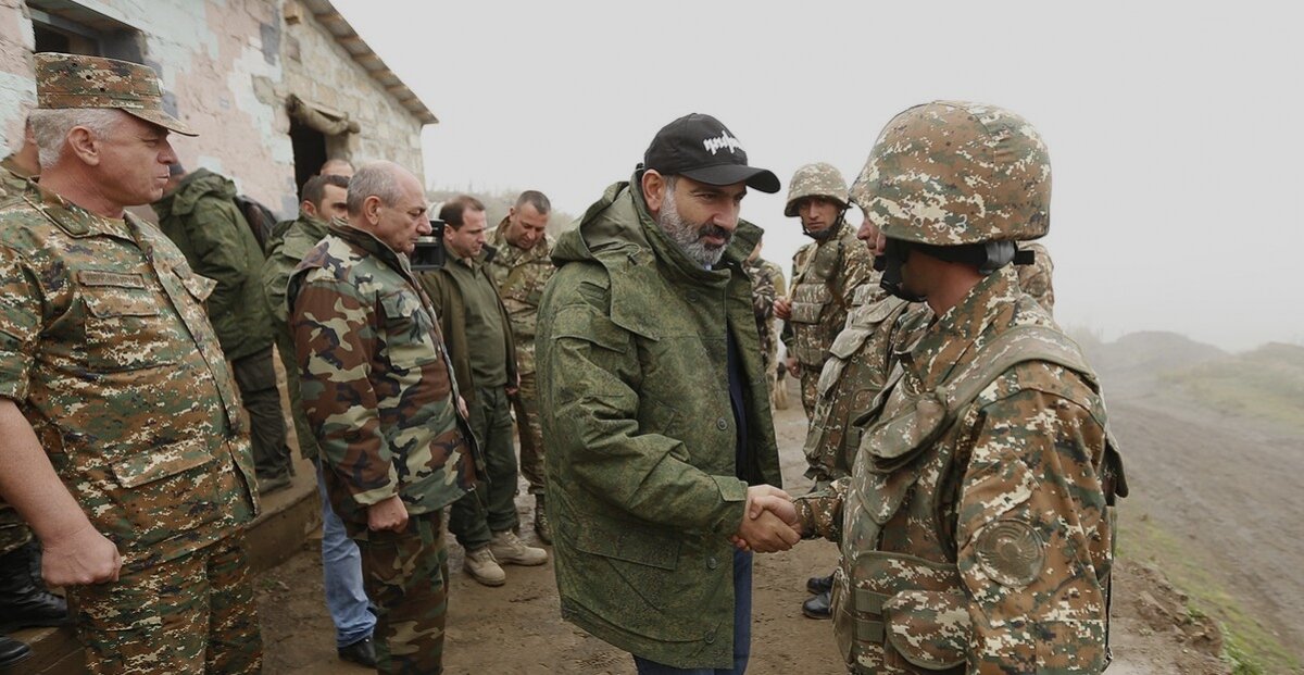 Никол Пашинян озвучил причины поражения в карабахской войне, вспомнив "ослабевшую" Россию