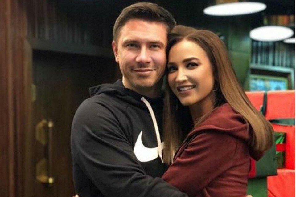 Ольга Бузова и Тимур Батрутдинов не на шутку подогрели слухи о своем романе