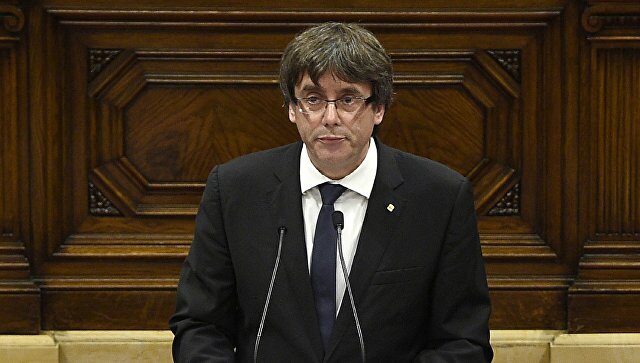 Независимость Каталонии: глава автономии Пучдемон выступил с неожиданным призывом к парламенту 