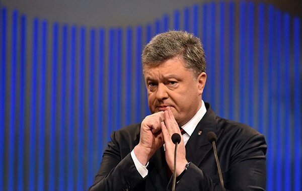 Главный телеканал Украины прервал пресс-конференцию Порошенко рекламой на неудобном для него вопросе