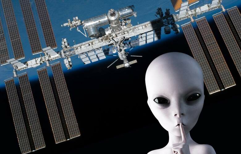 Мистика на борту МКС: во время видеотрансляции появился таинственный голос