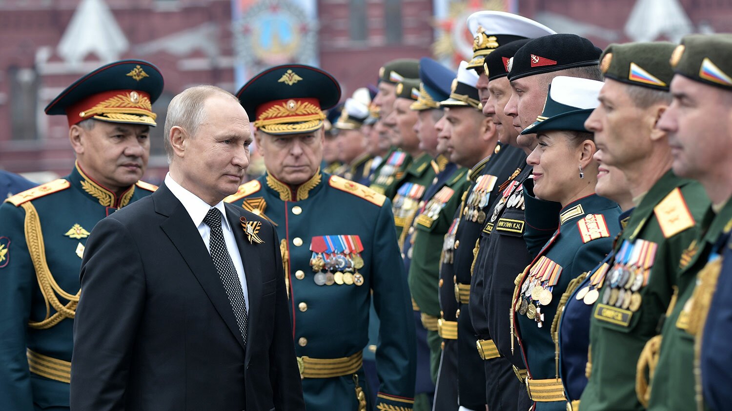 "Риски не дают мне права..." - Путин определил судьбу Парада Победы
