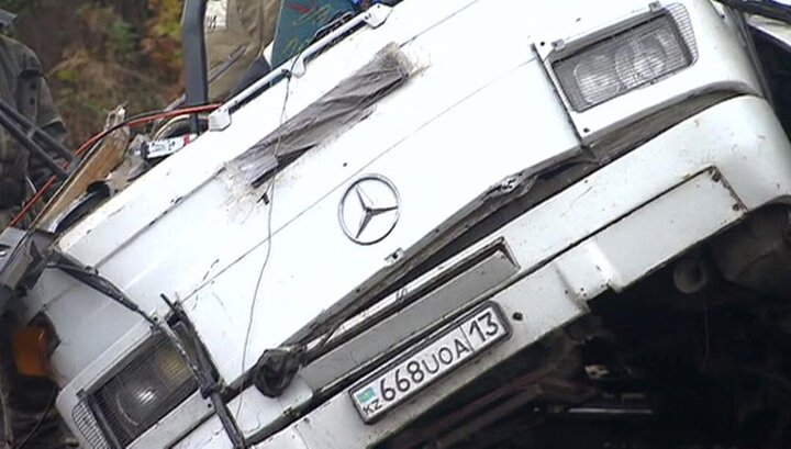 Автобус, протараненный поездом под Владимиром, перевозил нелегалов из Узбекистана