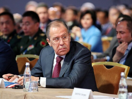 На полях Генассамблеи ООН Лавров дал несколько "ценных истинно русских советов" иностранному журналисту и порекомендовал ему "убраться"