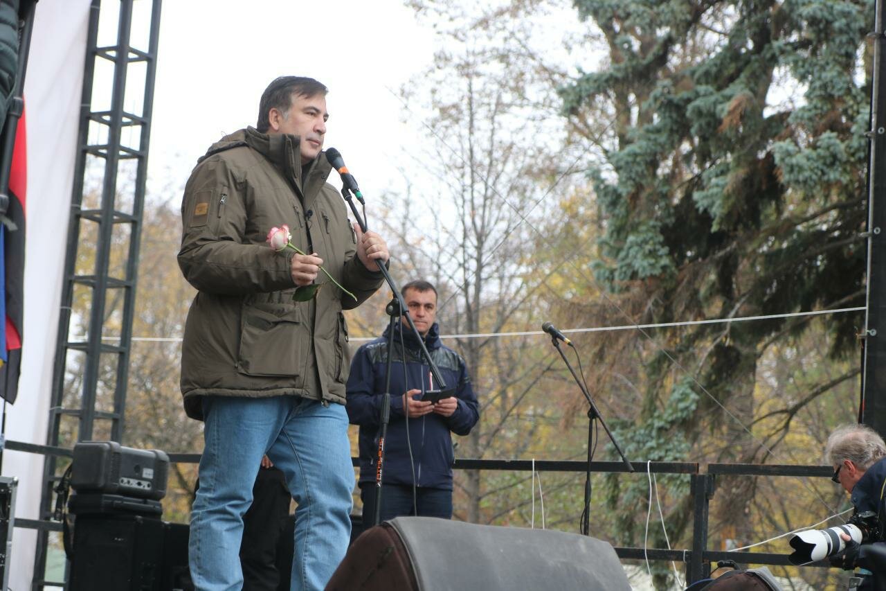Саакашвили назвал дату "свержения" Порошенко – кадры 