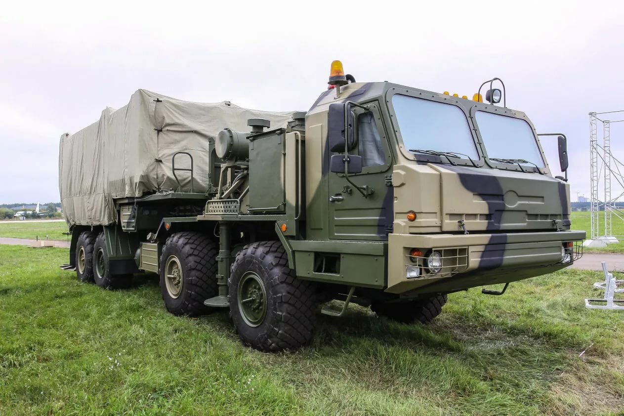 В России рассказали о новом ЗРС С-350 ʺВитязьʺ, размещенном на 4-колесном шасси БАЗ 
