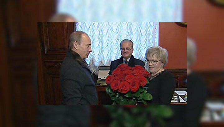 "Каждая Ваша роль уникальна", — Путин поздравил актрису Алису Фрейндлих с днем рождения