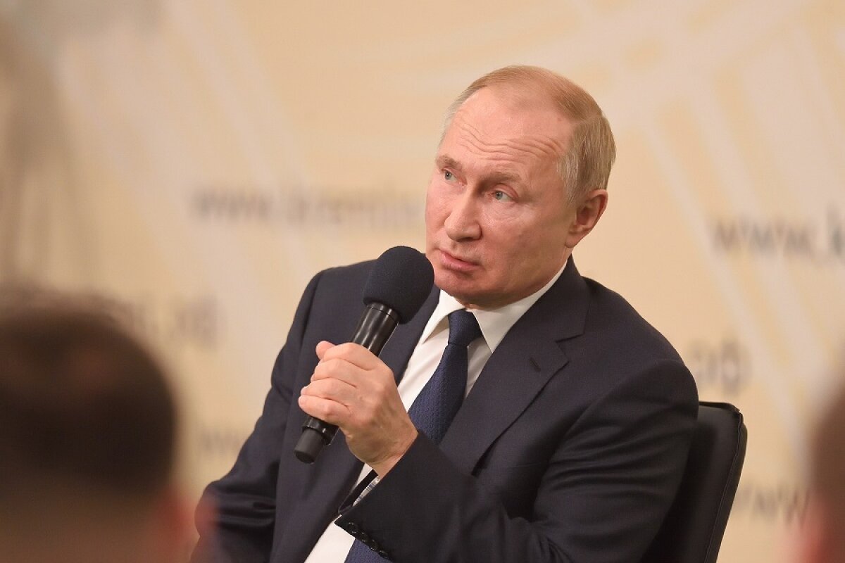 Россияне выбрали Путина политиком года - тройка лидеров