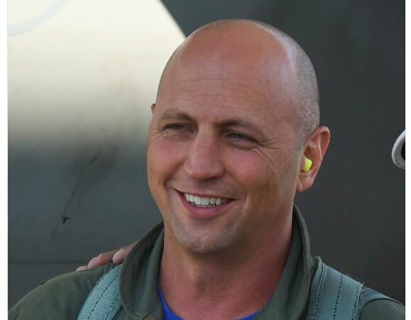 На Украине при крушении Су-27 погиб подполковник ВВС США Сэт "Джетро" Неринг