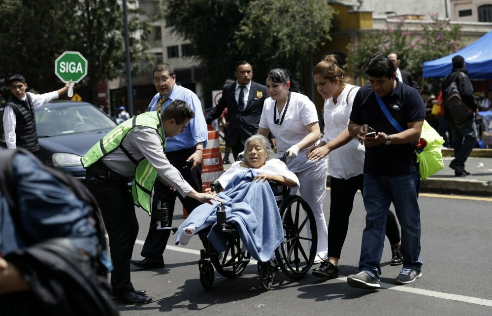 Мощное землетрясение в Мексике унесло жизни больше 100 людей – появились жуткие кадры разрушений