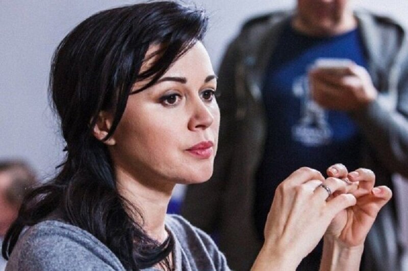 Анастасия Заворотнюк, рак, актриса, болезнь, онкология, опухоль мозга, Дмитрий Стрюков. ограбление, подделка, ограбление, США