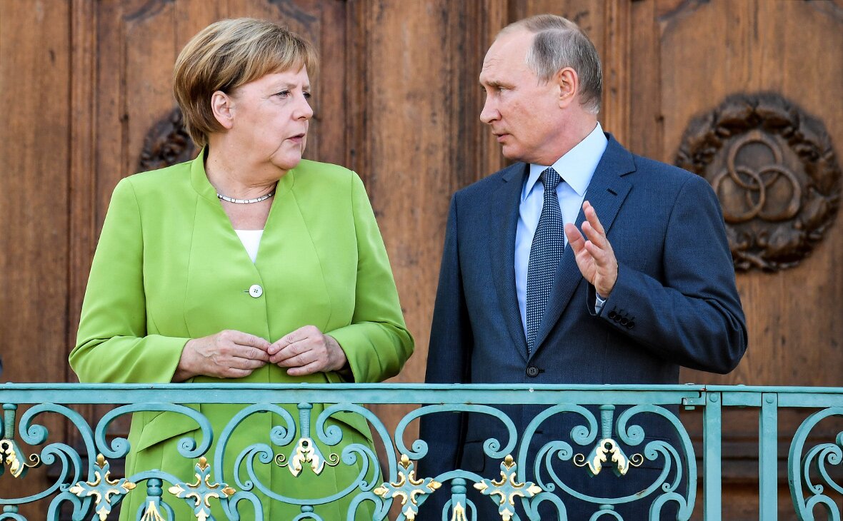 Путин назвал Меркель конкретное условие проведения саммита "Нормандской четверки"