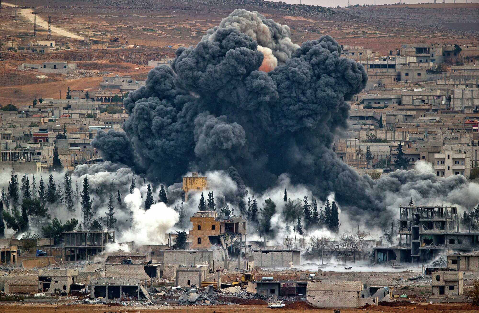 ​Россия нанесла сокрушительный удар по базе террористов “Джебхат ан-Нусра” в Сирии
