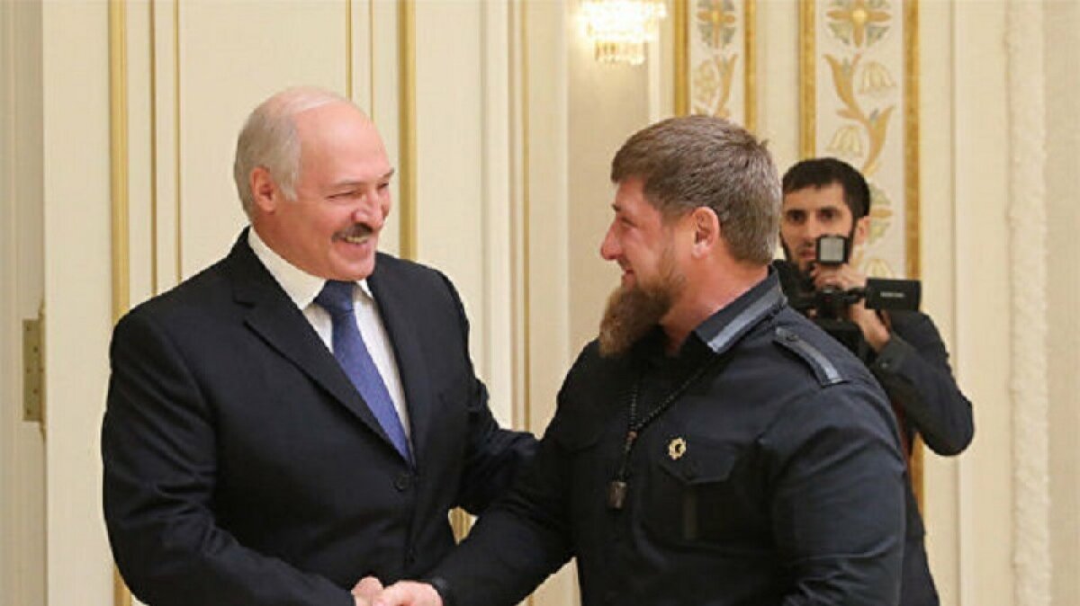 Кадыров поздравил Лукашенко с днем рождения, призвав белорусов не допустить раскола страны