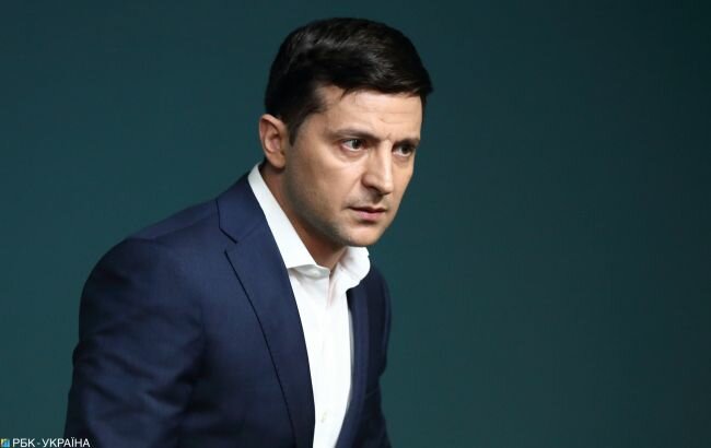 Эскалация в Донбассе: Зеленский созвал высшее военное руководство на экстренное совещание