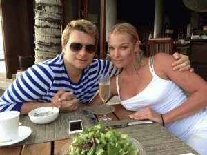 "Отношения проверены временем", - Волочкова выходит замуж за своего любимого мужчину