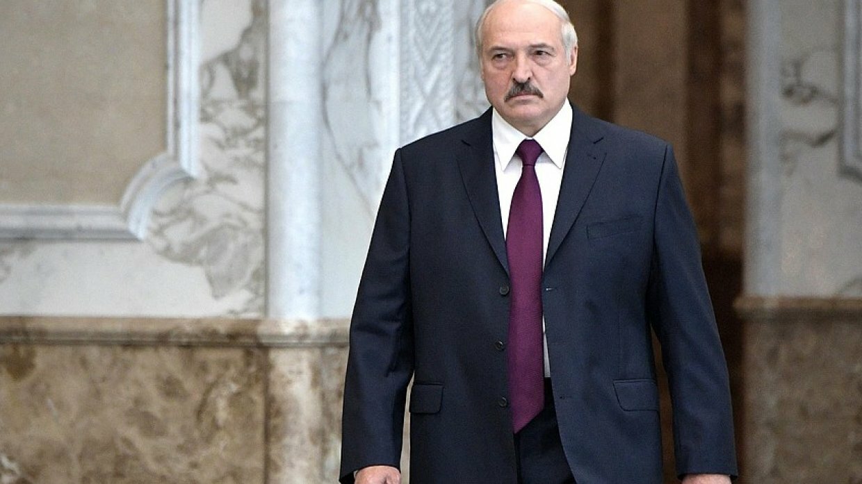 Лукашенко предостерег США от размещения военной базы в Польше