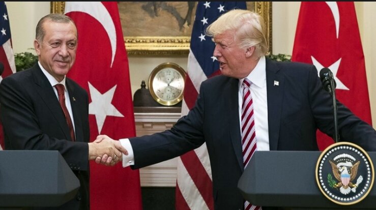"Мы ближе, чем когда-либо": Дональд Трамп неожиданно назвал Реджепа Эрдогана  другом